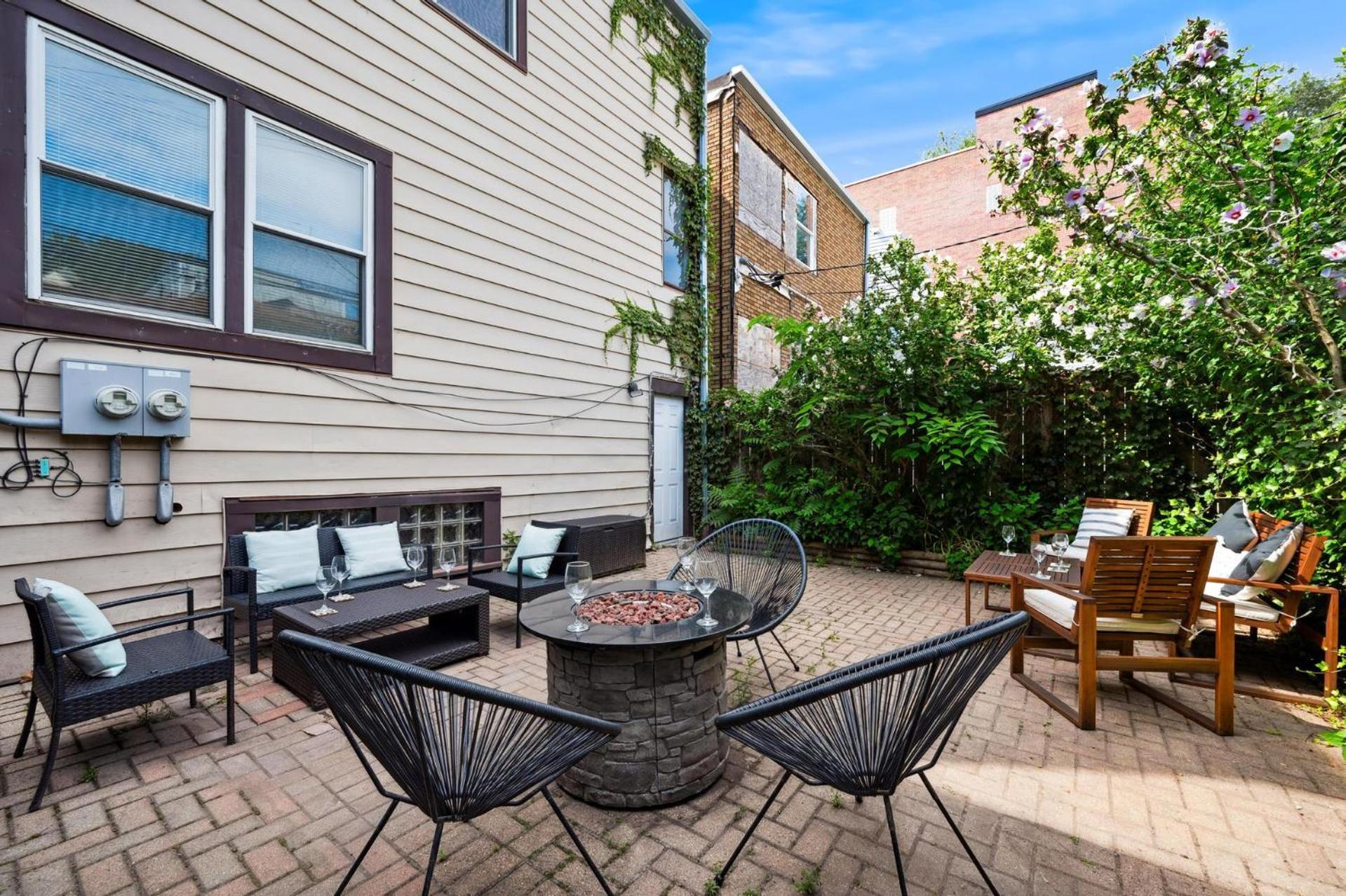 2 Bed Apt W/ Office, Free Parking, Near Wrigley Chicago Esterno foto
